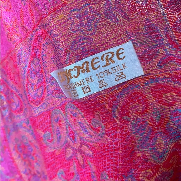 Scarf - Picture 3 of 3